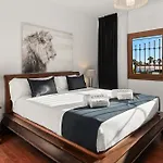 Karat Samarin Tatil Evi Costa Adeje